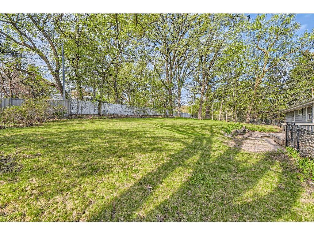 Building Photo - 1316 Holdridge Ter