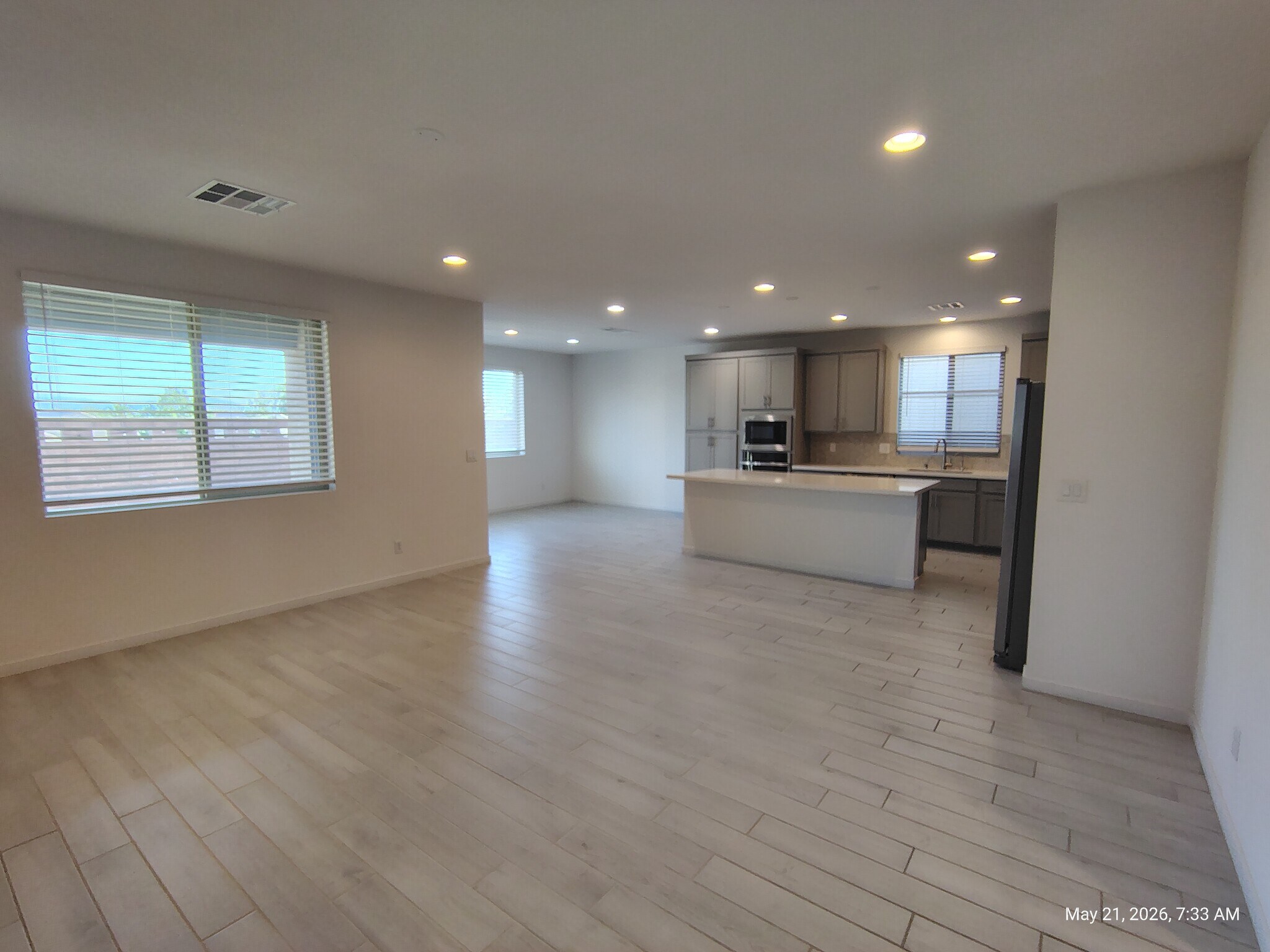 Building Photo - 9648 Sunstone Sparkle Ave