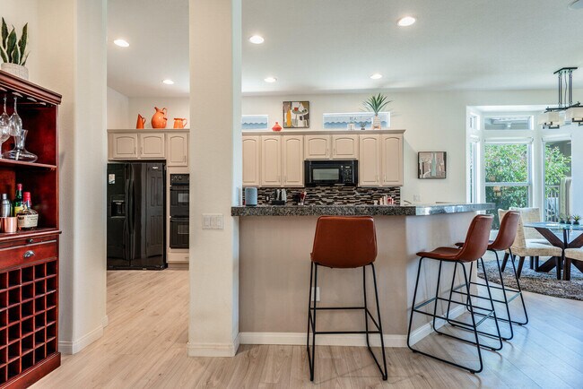 Building Photo - 80411 Portobello Dr