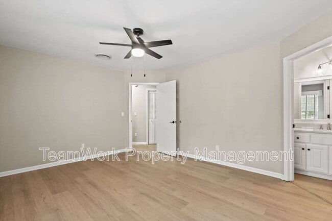 Building Photo - 1163 Monaco Dr