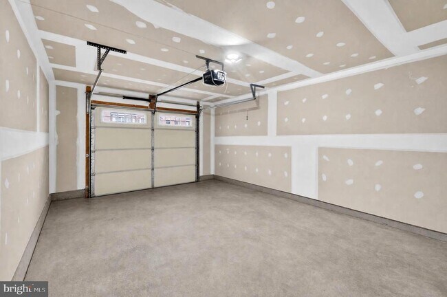 Building Photo - 10382 Lantern Ln