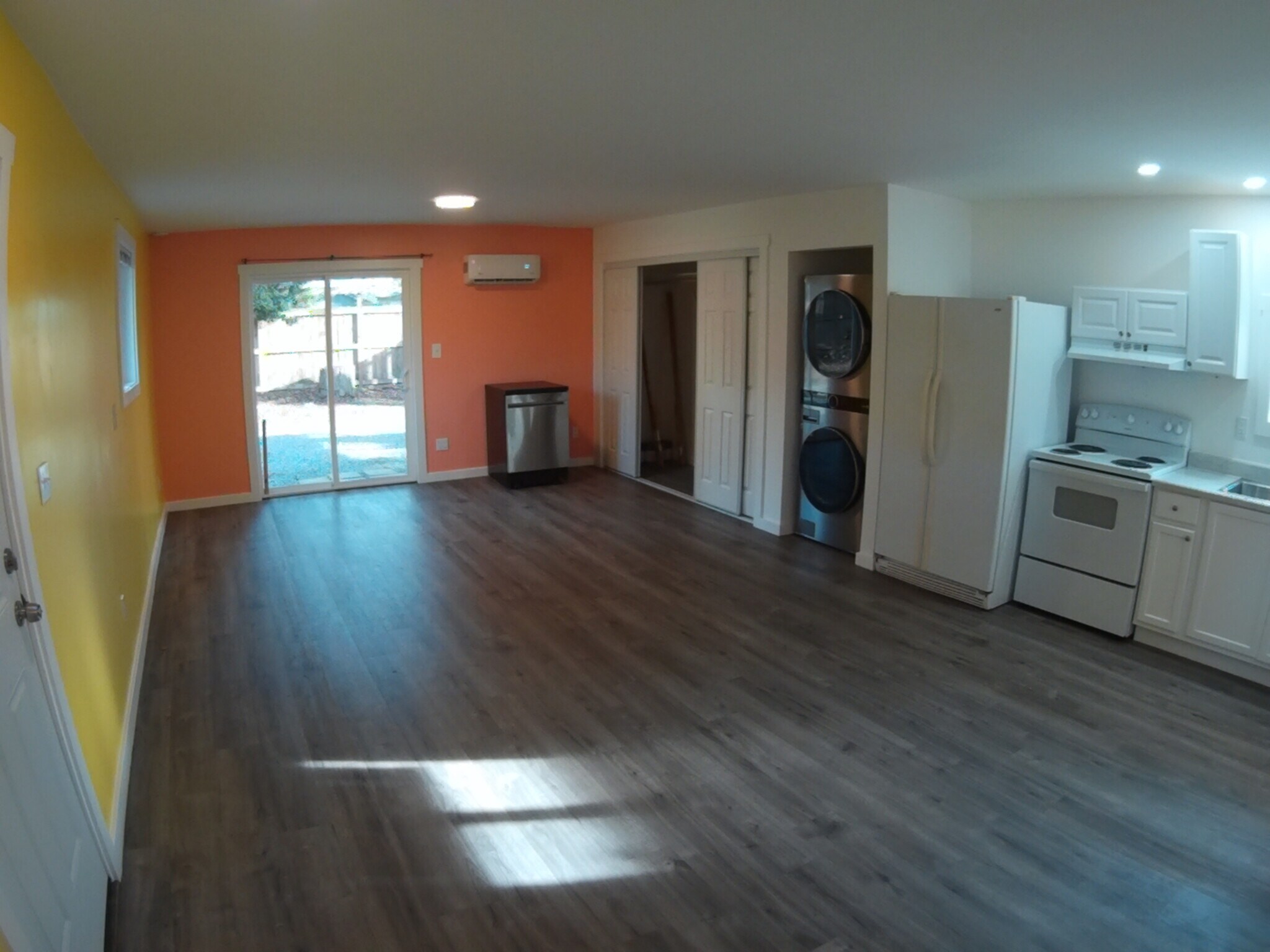 Building Photo - 15010 26th Ave NE