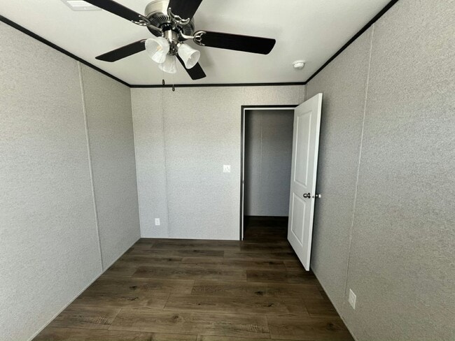 Building Photo - 15 Park Pl