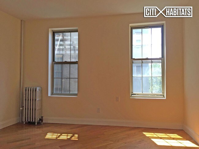 Building Photo - 266 Washington Ave