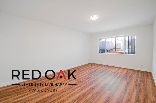 Building Photo - 463 S Maple Dr