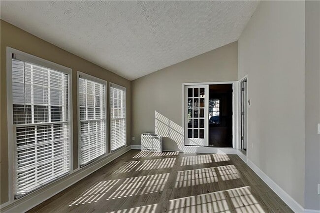 Building Photo - 4139 Westchester Crossing NE