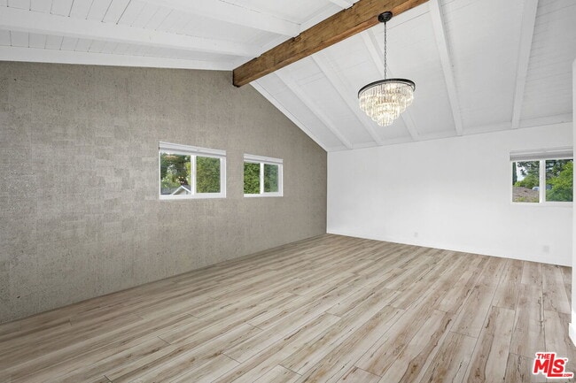 Building Photo - 5614 Ponce Ave