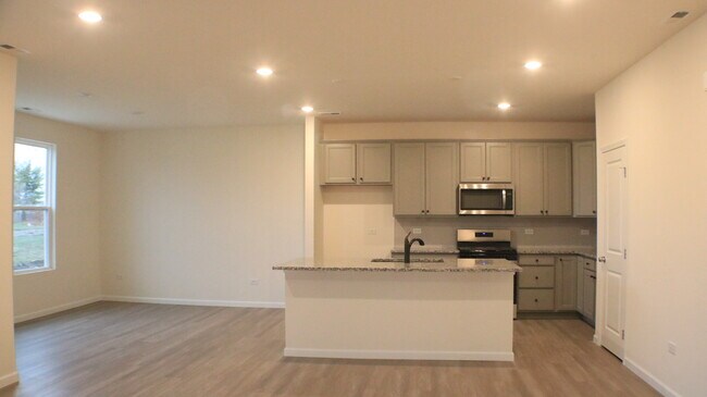 Building Photo - 2767 Lawlor Ln