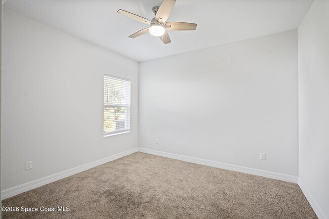 Building Photo - 330 San Marino Rd SW