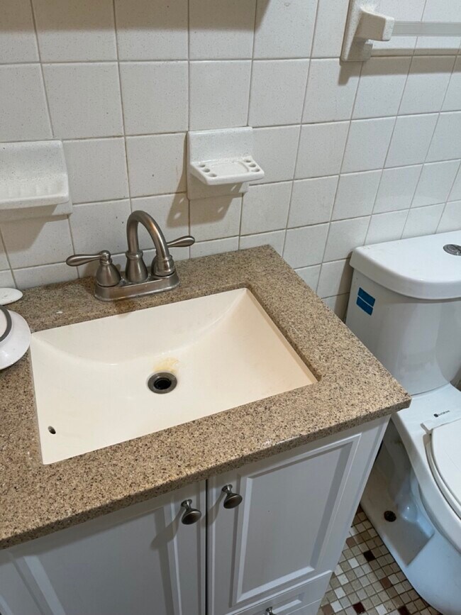 Bathroom - 13 Bancker Ave