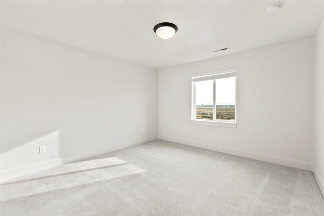 Building Photo - 4710 W Riva Capri Ct