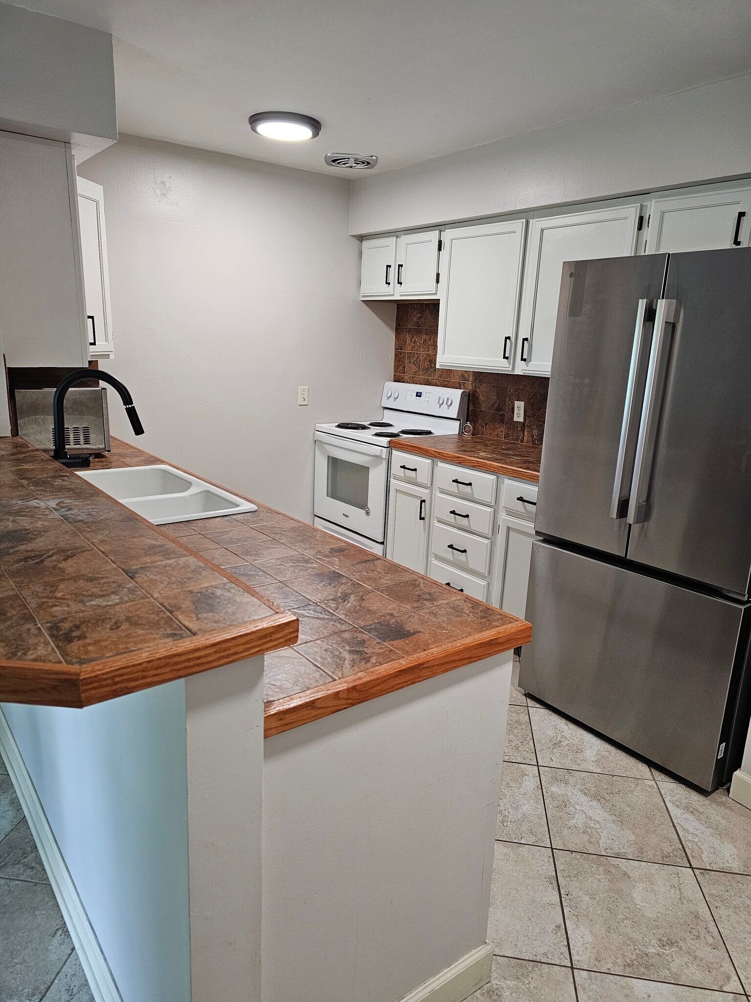 Building Photo - 1623 Kettle Cove Ct