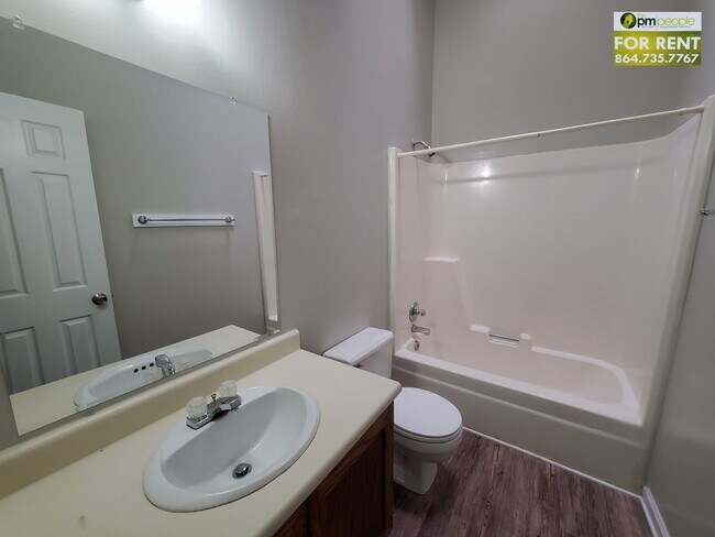 Building Photo - 3 Pointer Ln