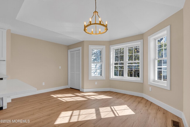 Building Photo - 39 Sea Drift Ave