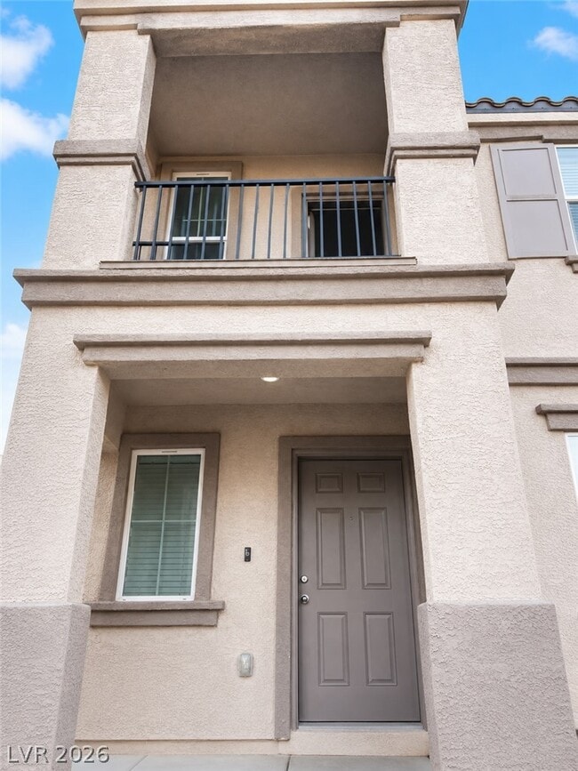 Building Photo - 667 Tiarella Ln