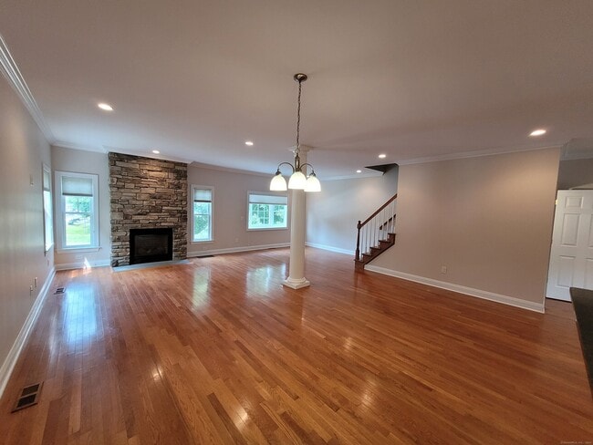Building Photo - 48 E Hayestown Rd