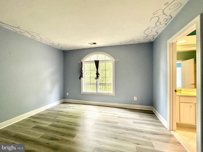 Building Photo - 1460 Carrington Ridge Ln