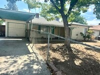 Building Photo - 3874 Arden Dr S