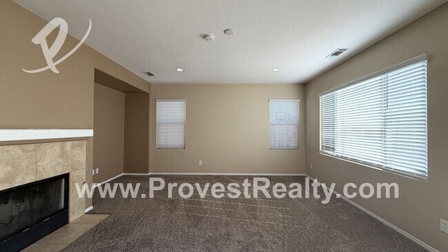 Building Photo - 10959 Mesa Linda St