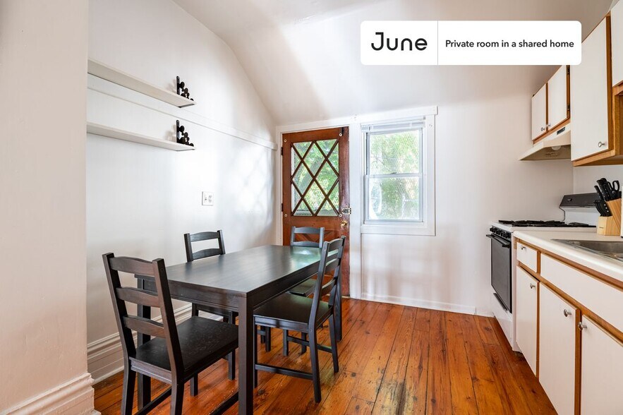 Building Photo - Room in Shared 2 bed/1 bath home