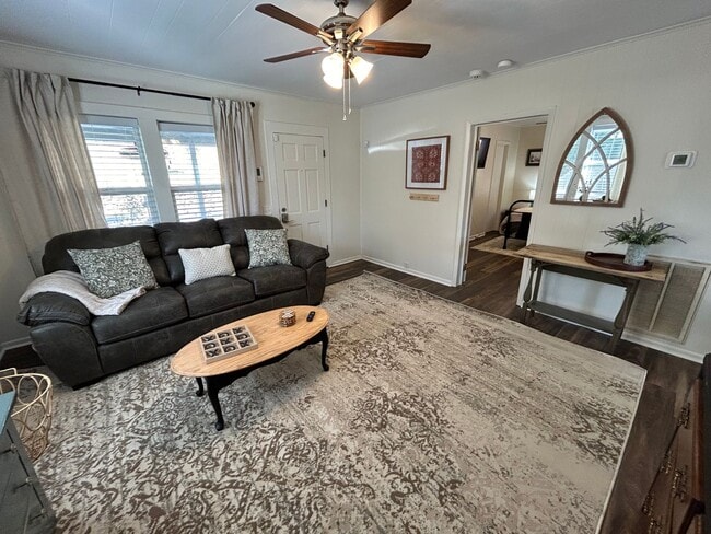 Building Photo - Furnished 2/2 House in Downtown Ellijay- $1,995