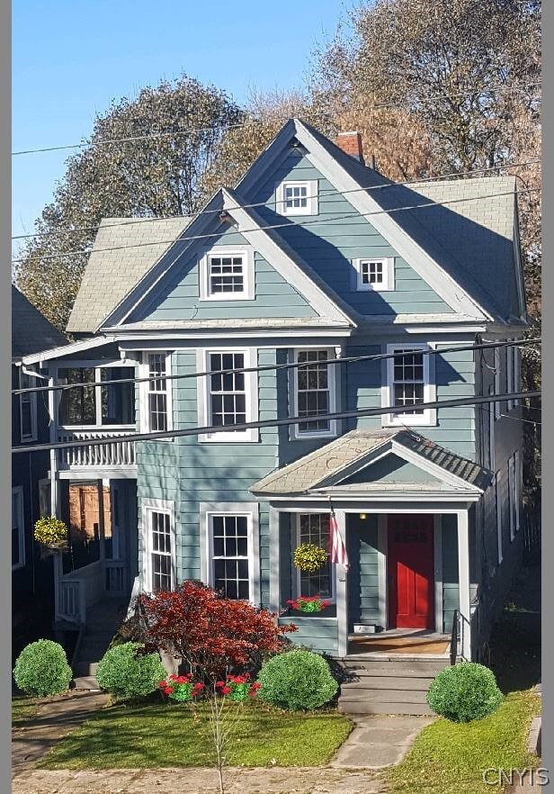 Building Photo - 347 Douglas St