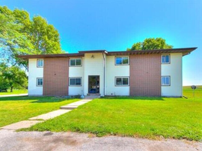 Building Photo - Evergreen Lane Apartments