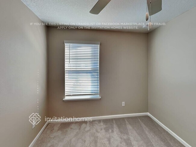 Building Photo - 571 Cherry Ridge Dr