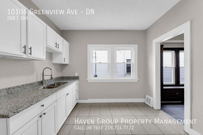 Building Photo - 10106 Greenview Ave