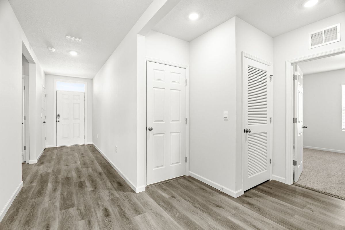 Building Photo - 542 Hamy St