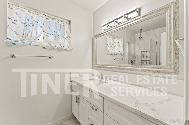 Building Photo - 2771 Wissemann Dr