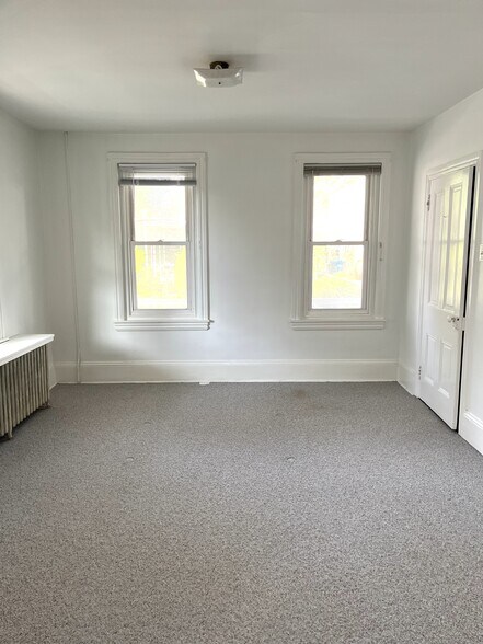 Office - 403 School St