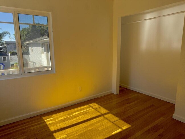 Building Photo - 731 Beryl St