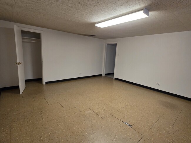 Building Photo - 510 N 18th St