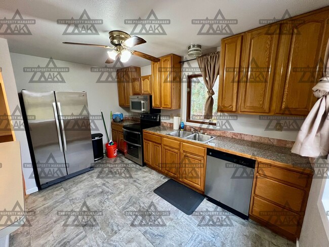 Building Photo - Pet-Friendly 2BR Home with Washer/Dryer in North Pole, AK