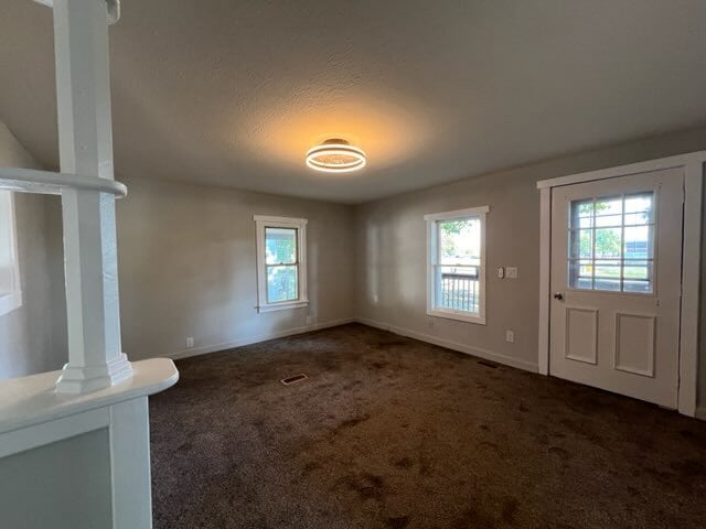 Living Room - 2710 E Beecher St