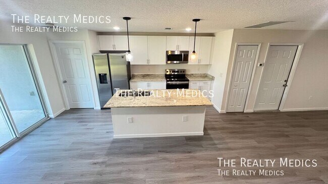 Building Photo - 1242 Halber Ave NW