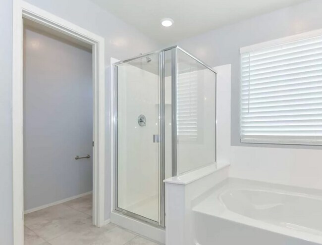 Building Photo - Spacious 2-Story, 3 Bedroom/2.5 Bath Home with 2 Car Garage! Community Pool and Playground!