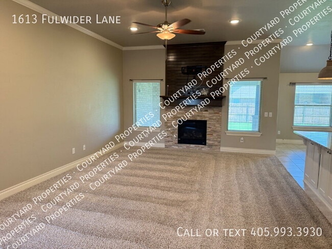 Building Photo - 1613 Fulwider Ln