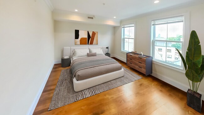 Building Photo - 39 Juniper St