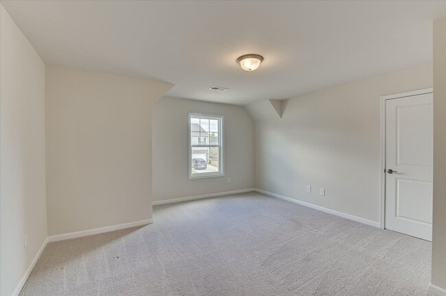 Building Photo - 6370 Whirlaway Rd