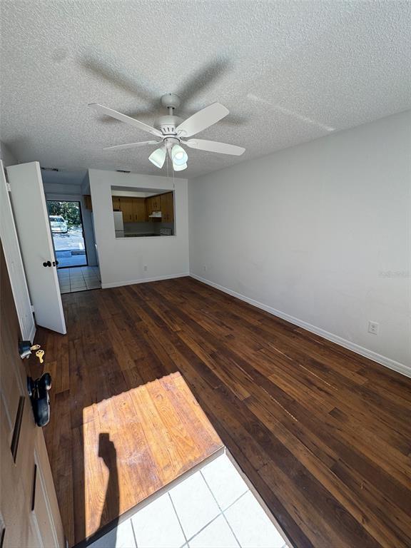 Building Photo - 1735 NE 14th St