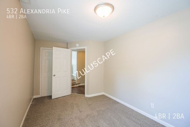 Building Photo - 532 Alexandria Pike