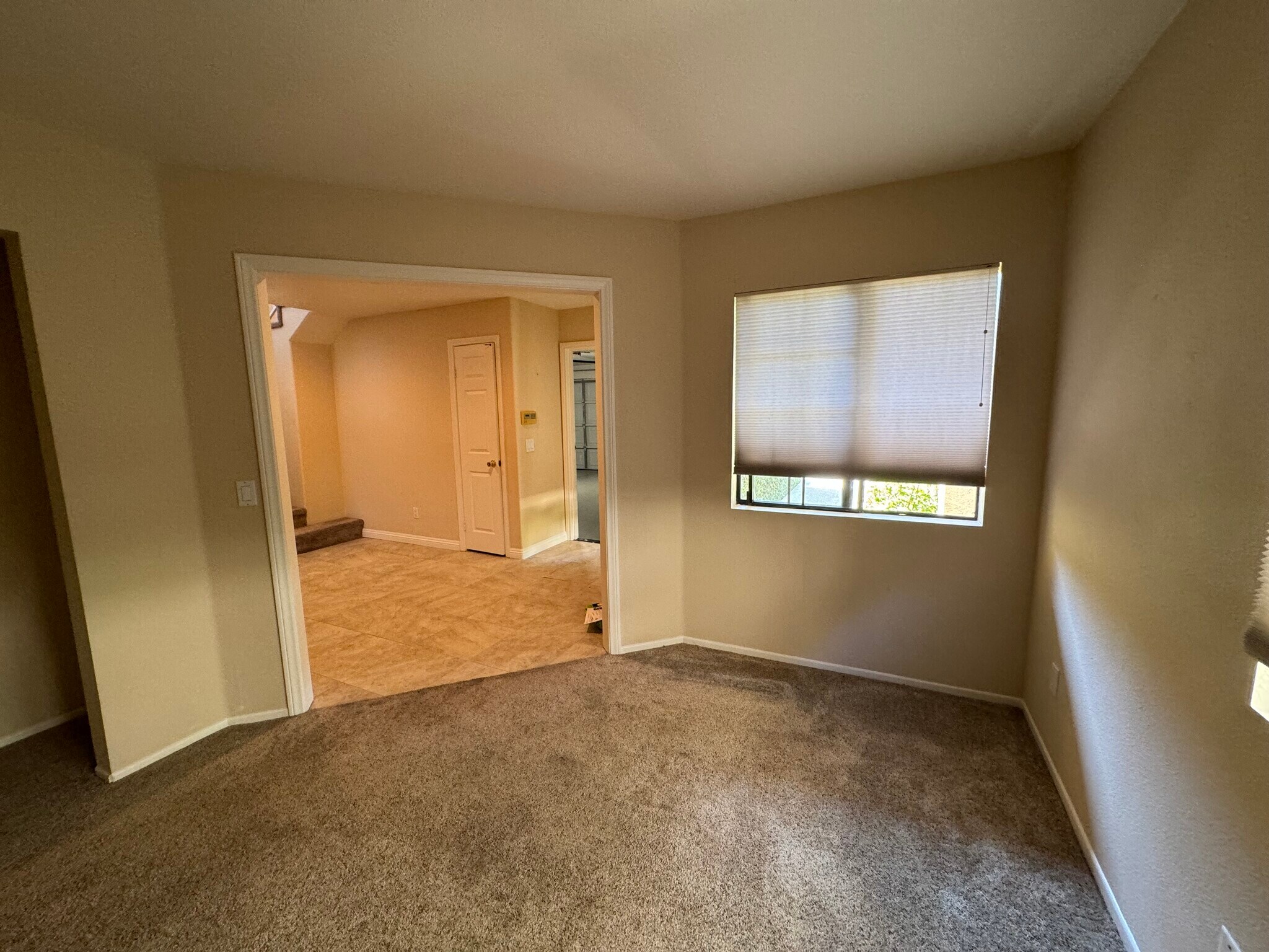 Building Photo - 1718 Tecalote Dr