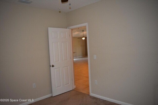Building Photo - 518 Dillard Dr SE