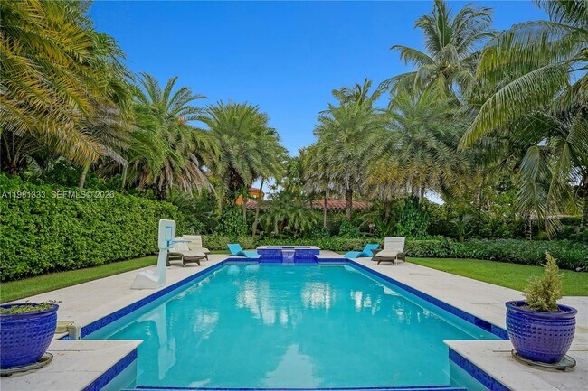 Building Photo - 3747 Prairie Ave