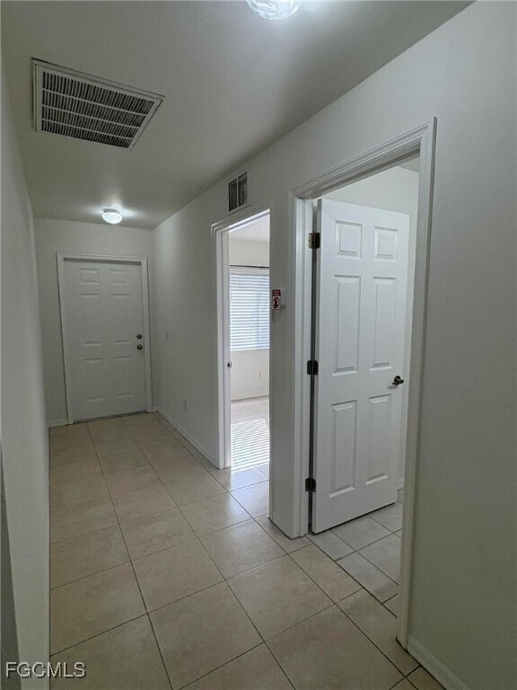 Building Photo - 1321 Diplomat Pkwy E