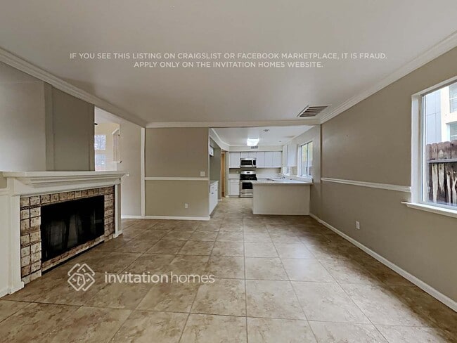 Building Photo - 8355 Lonely Hill Way