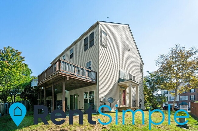 Building Photo - 42853 Golf View Dr