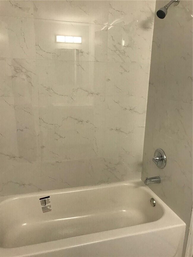 Building Photo - 1489 Barcelona Way